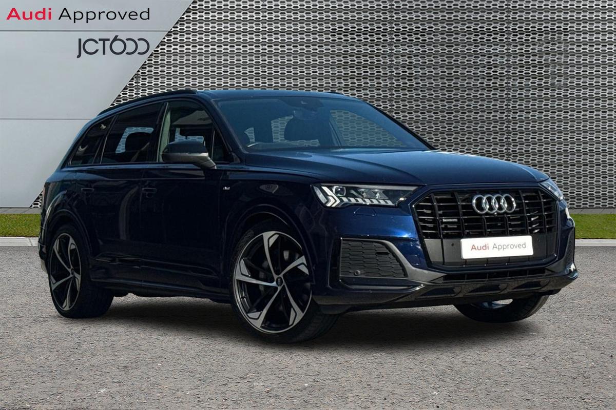 Main listing image - Audi Q7