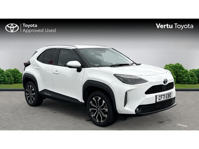 Main listing image - Toyota Yaris Cross