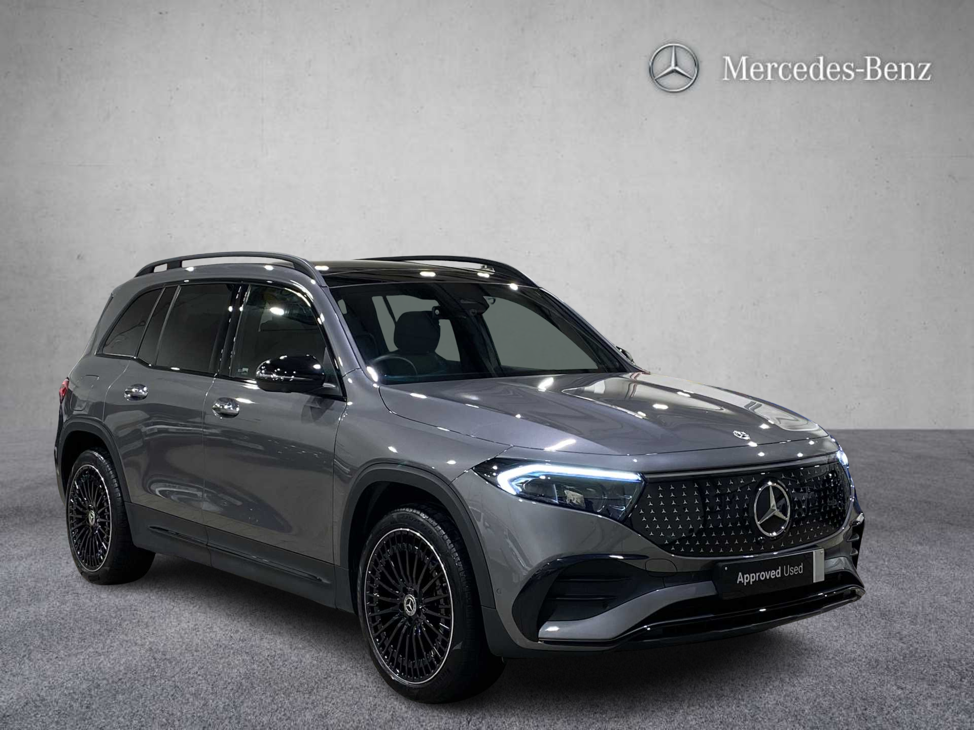 Main listing image - Mercedes-Benz EQB