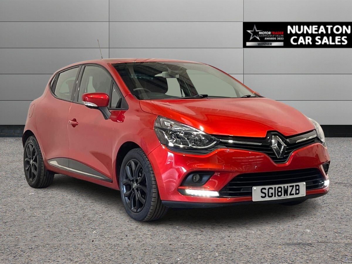 Main listing image - Renault Clio