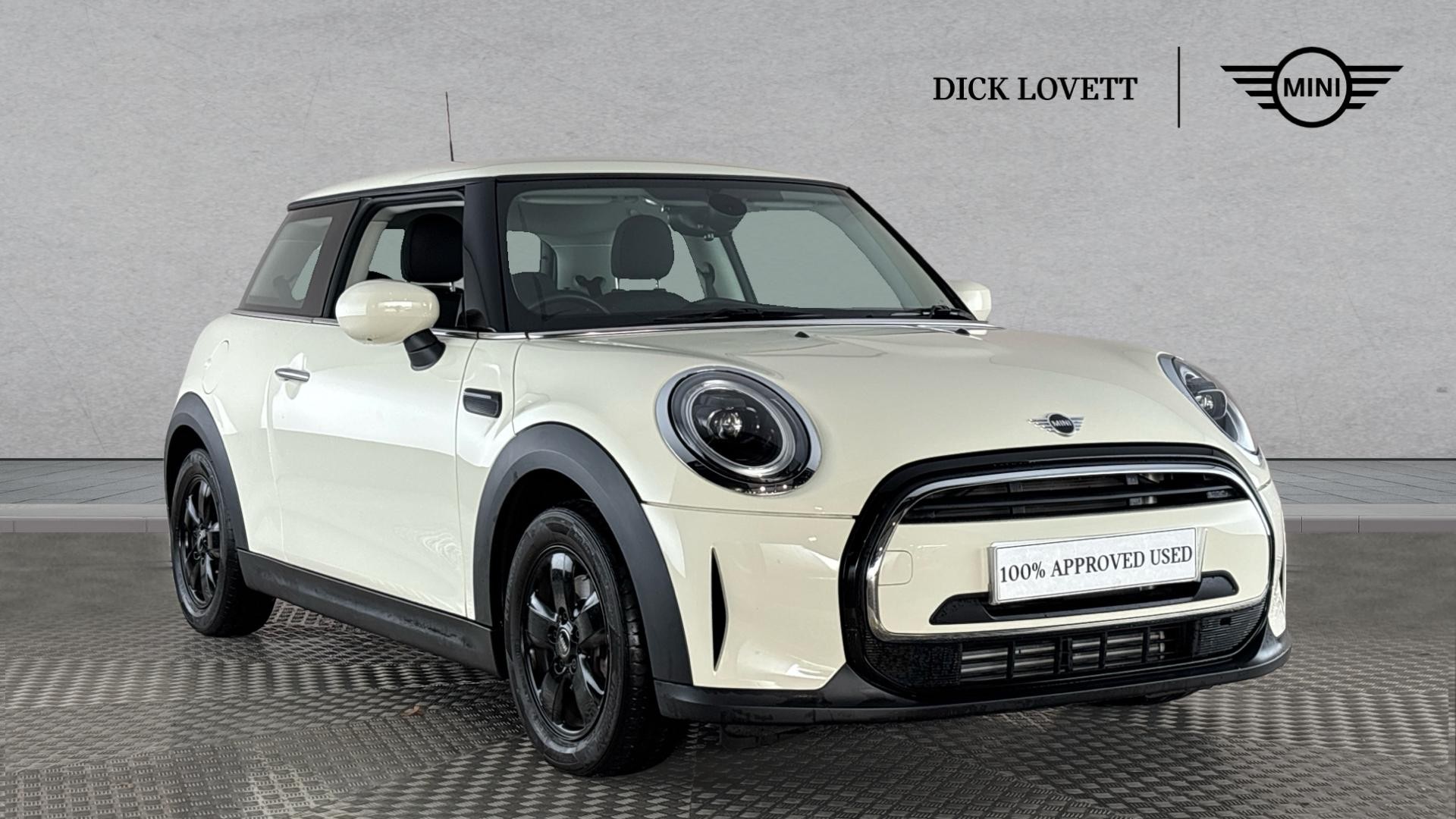 Main listing image - MINI Hatchback
