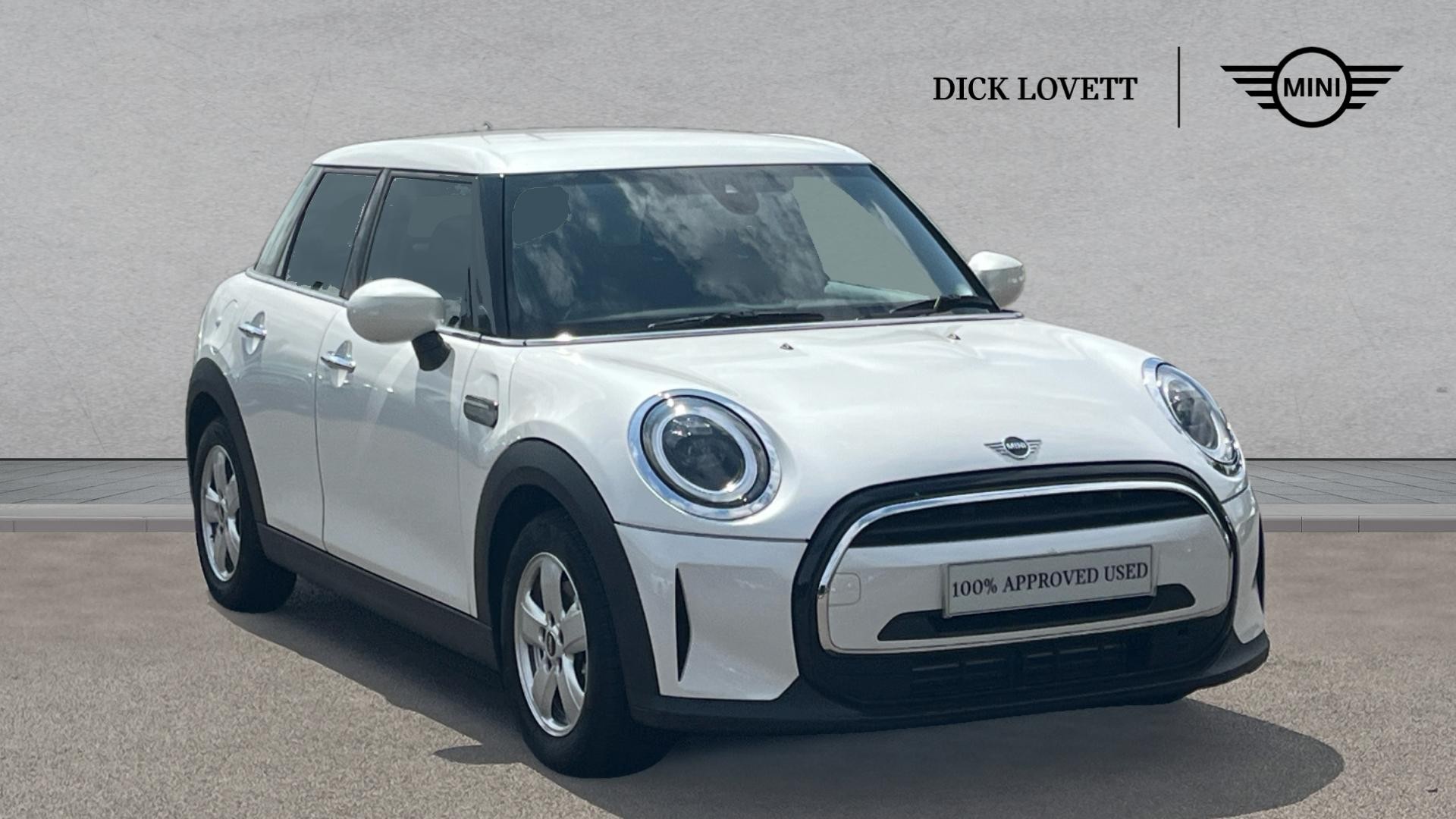 Main listing image - MINI Hatchback 5dr