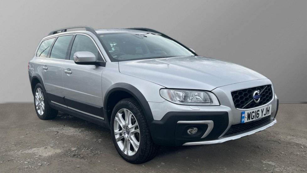 Main listing image - Volvo XC70