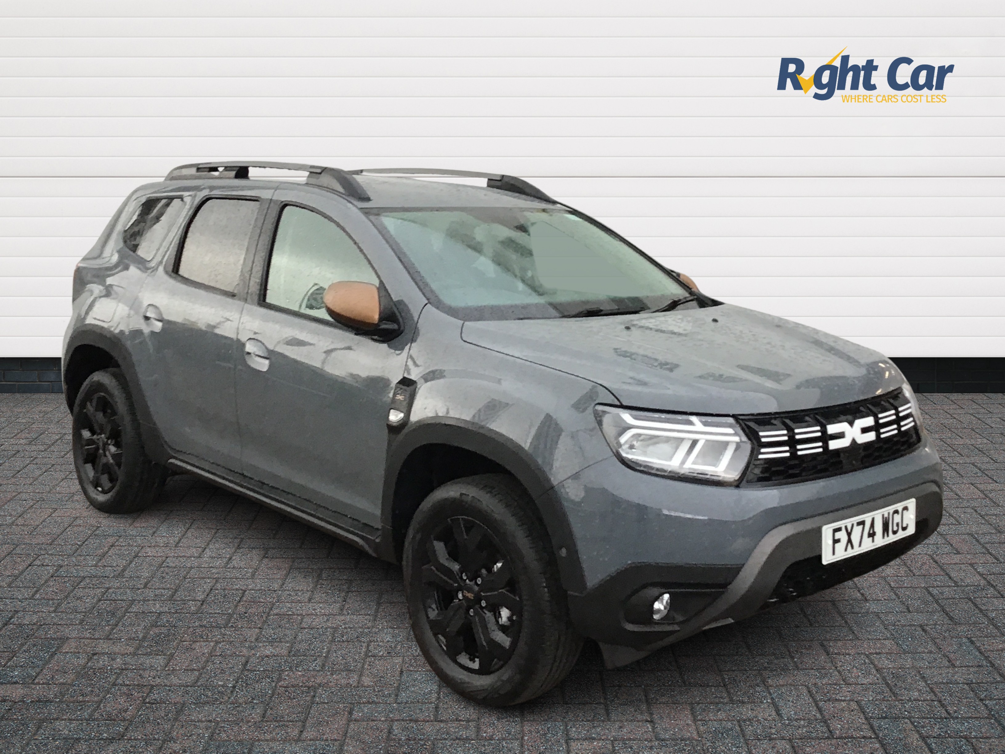 Main listing image - Dacia Duster