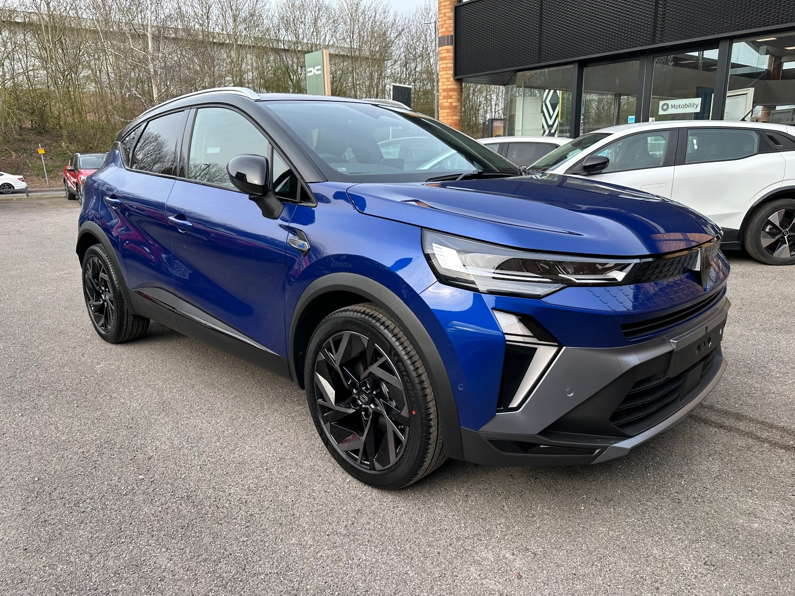 Main listing image - Renault Captur