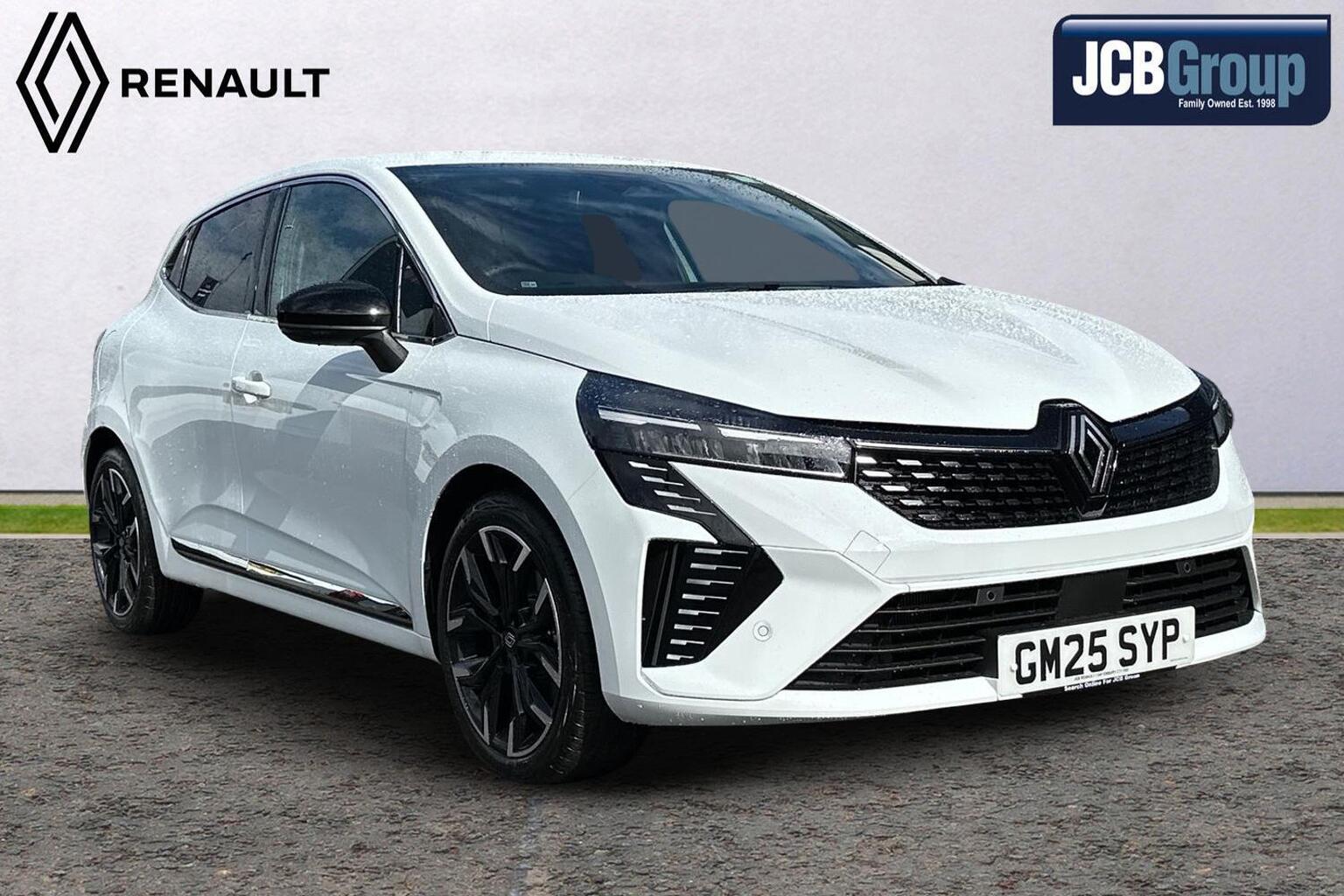 Main listing image - Renault Clio
