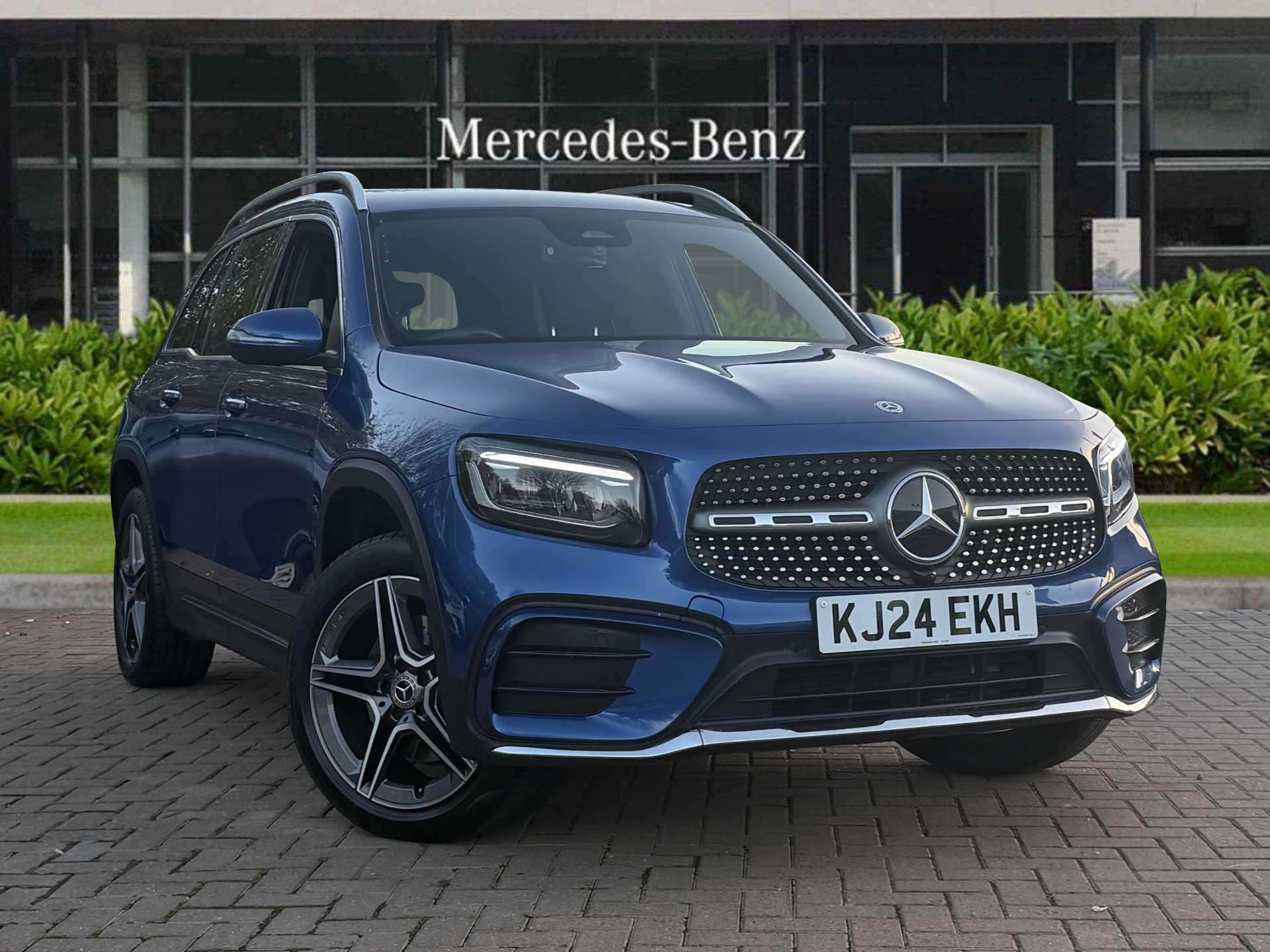 Main listing image - Mercedes-Benz GLB