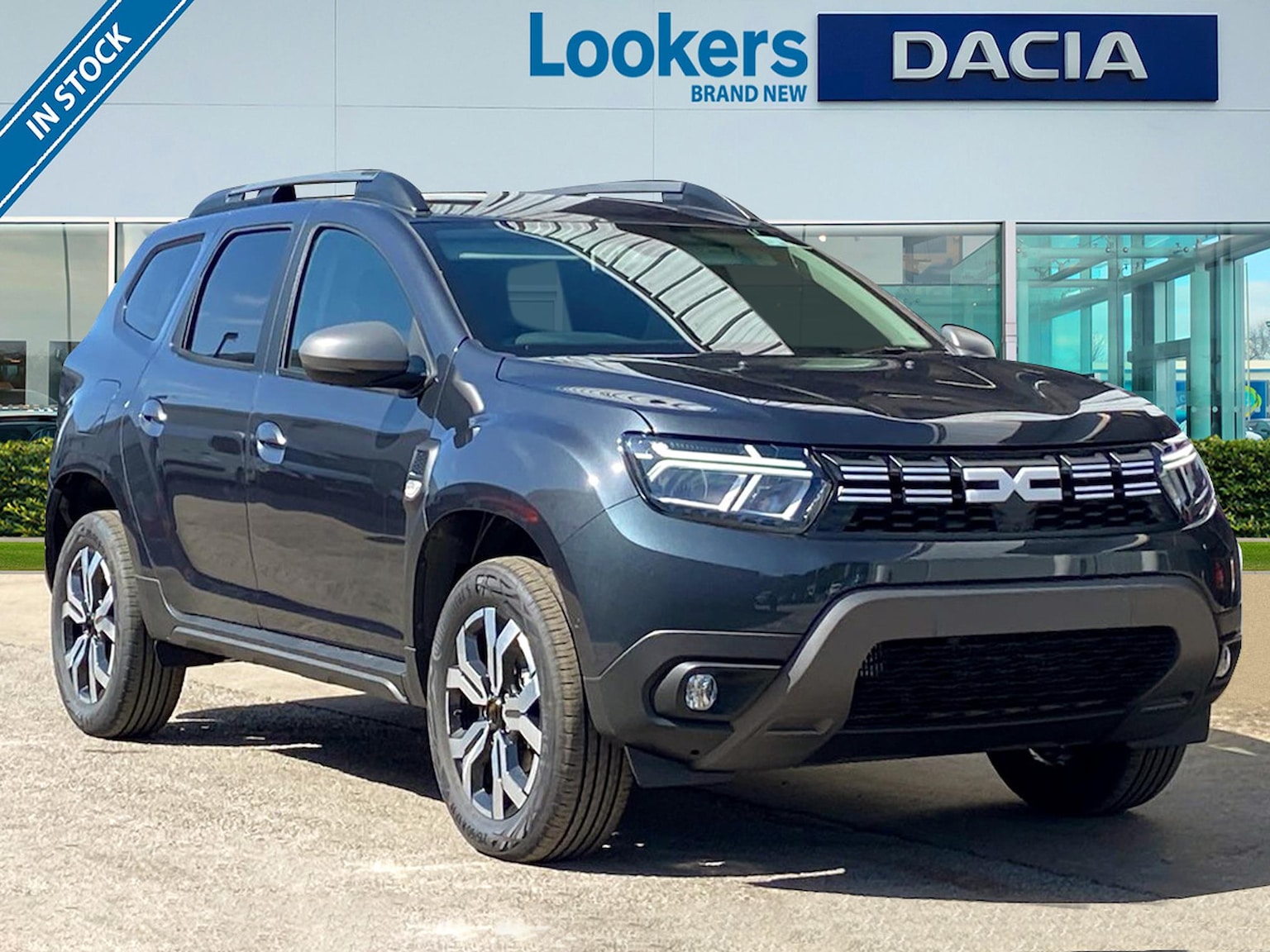 Main listing image - Dacia Duster