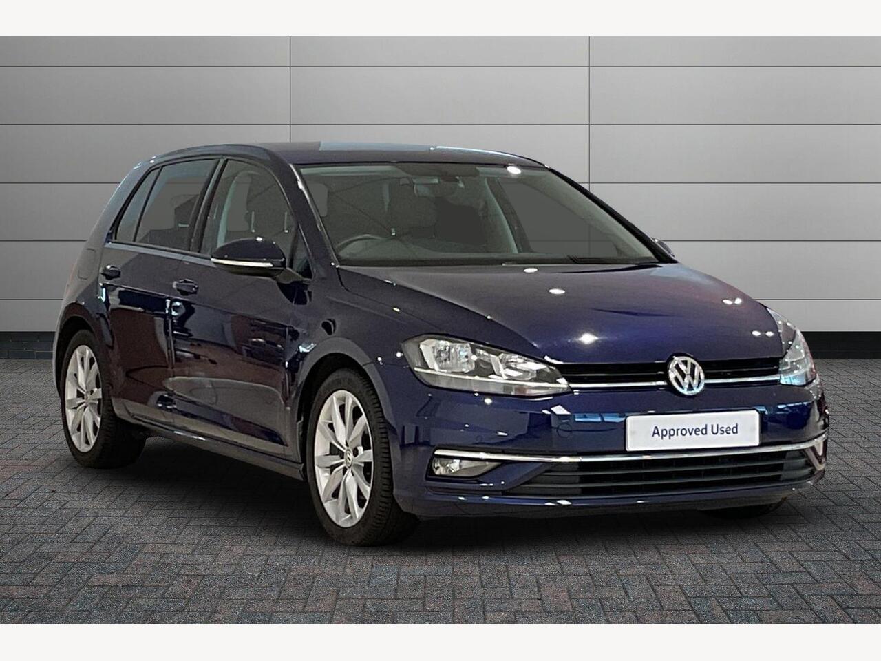 Main listing image - Volkswagen Golf