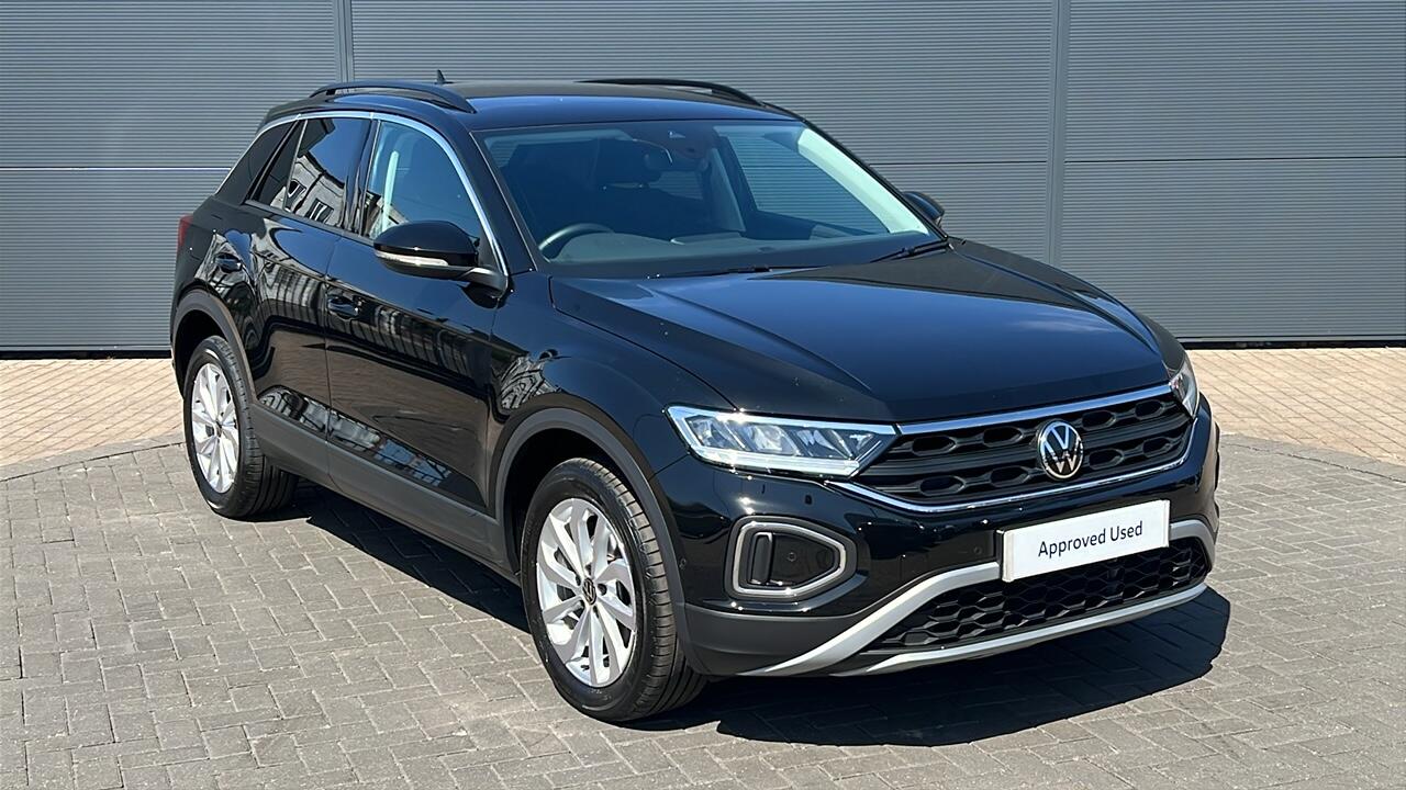Main listing image - Volkswagen T-Roc