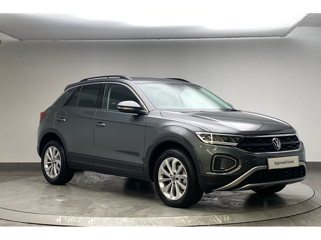 Main listing image - Volkswagen T-Roc