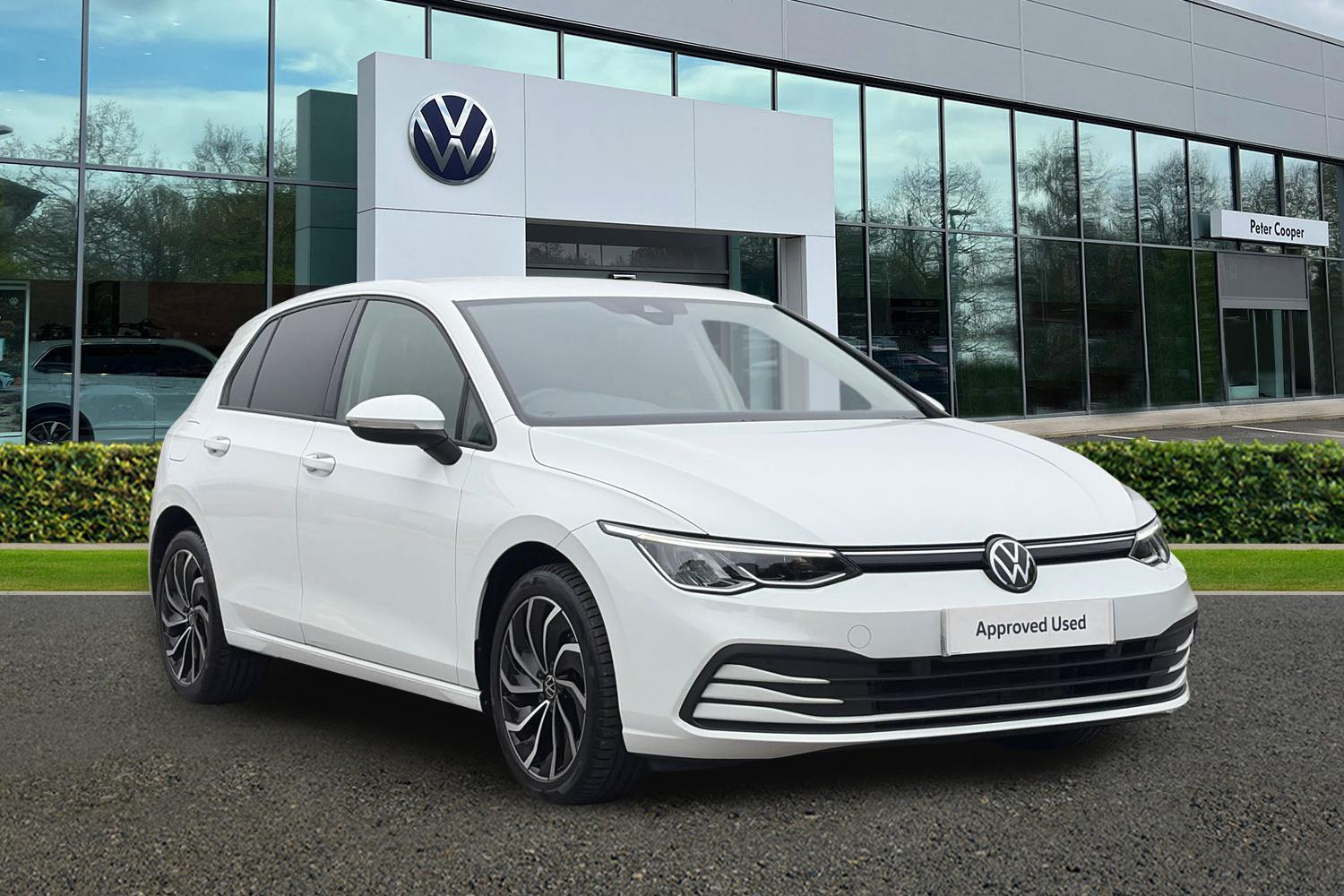 Main listing image - Volkswagen Golf