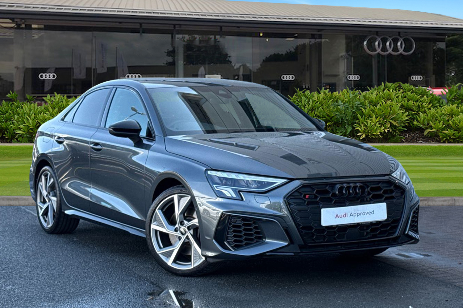 Main listing image - Audi S3