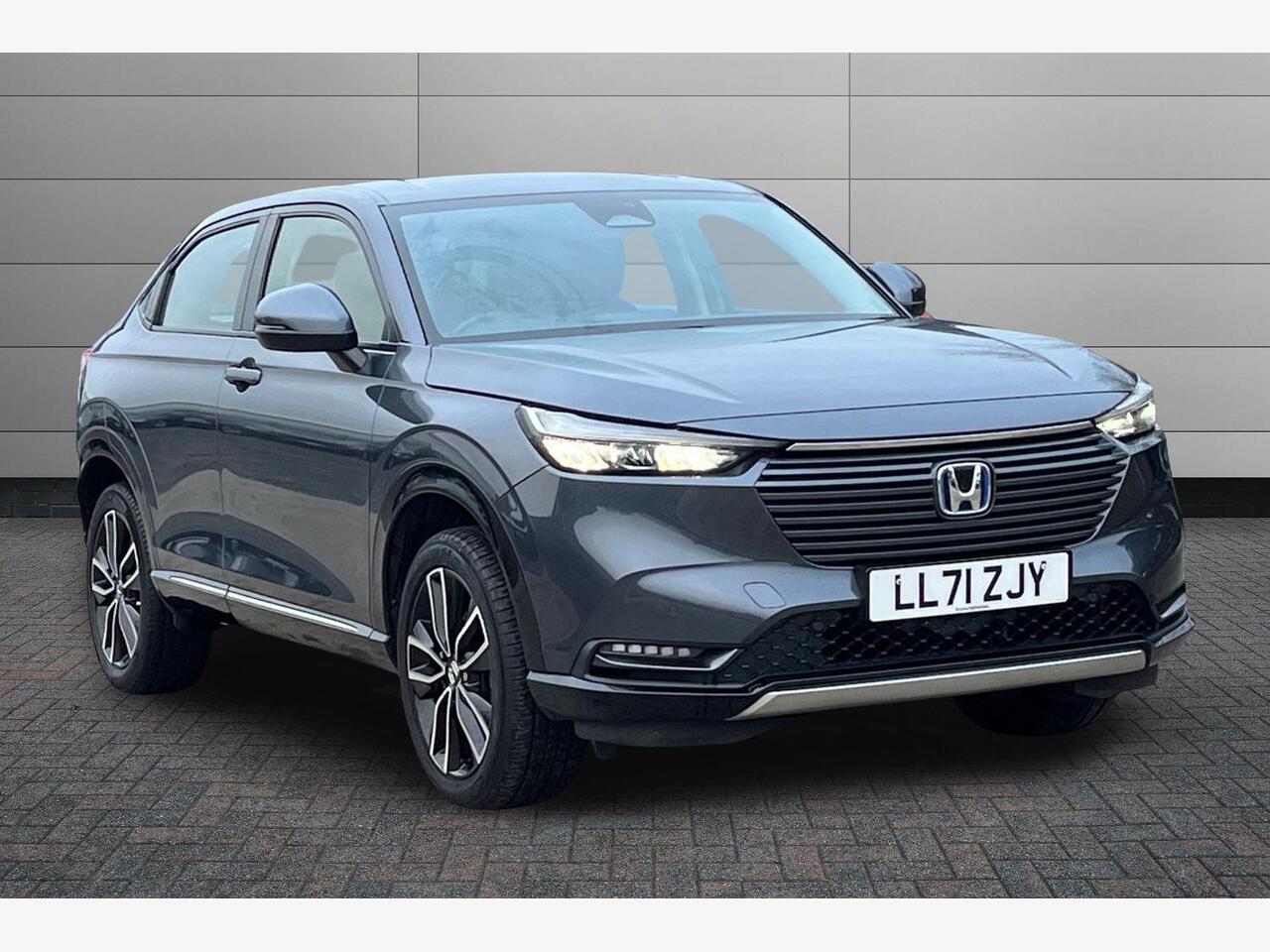 Main listing image - Honda HR-V