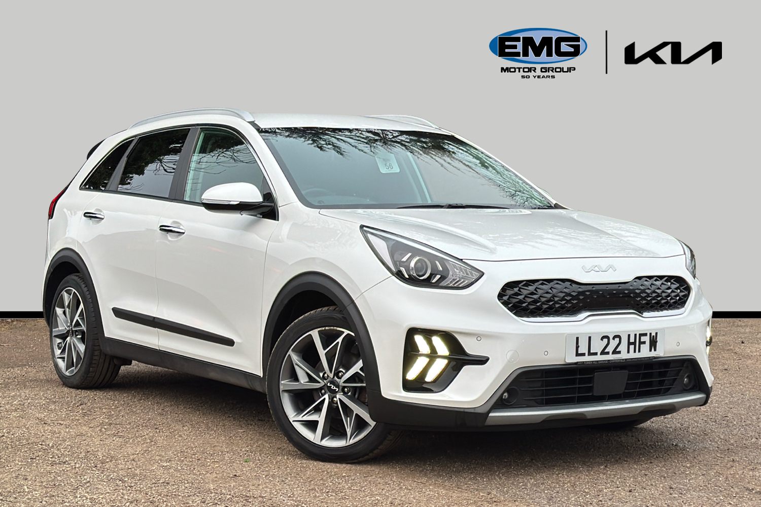 Main listing image - Kia Niro