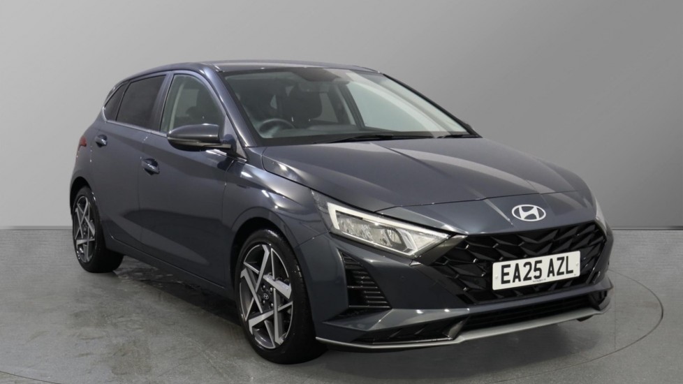 Main listing image - Hyundai i20