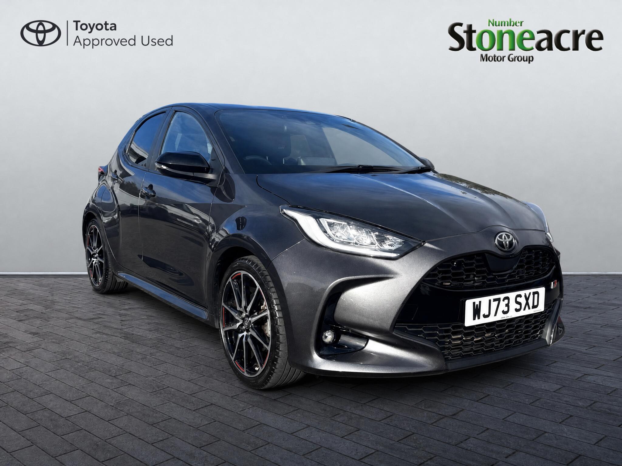 Main listing image - Toyota Yaris