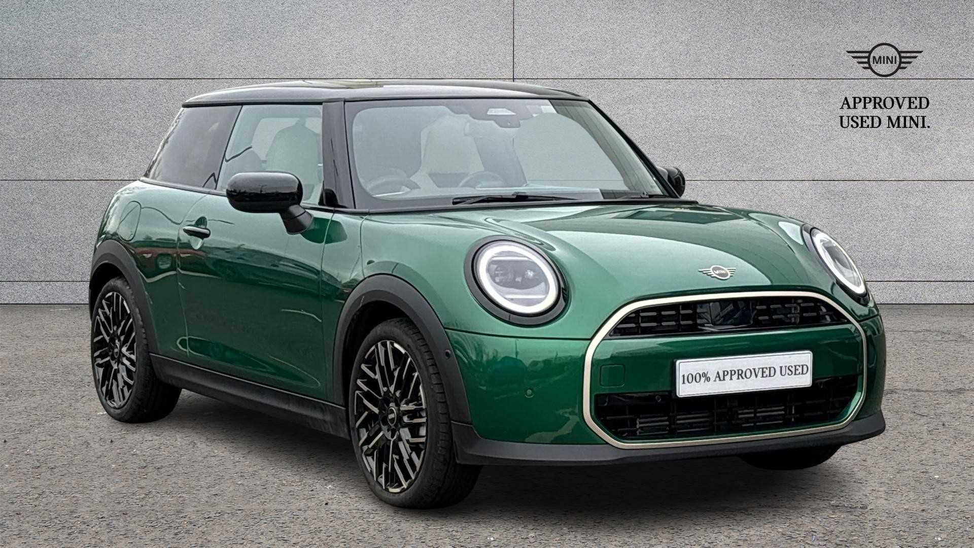 Main listing image - MINI Hatchback