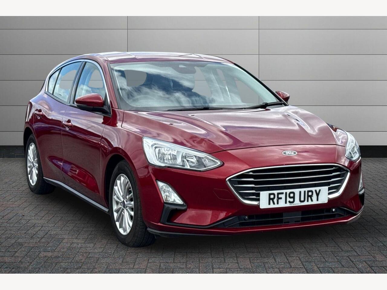 Main listing image - Ford Focus