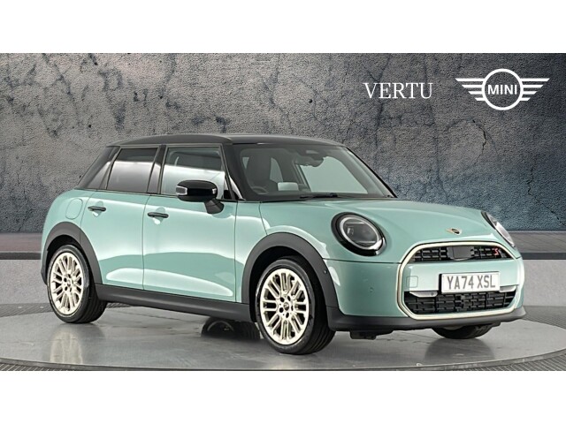 Main listing image - MINI Hatchback 5dr
