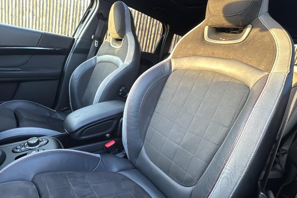 Main listing image - MINI Countryman