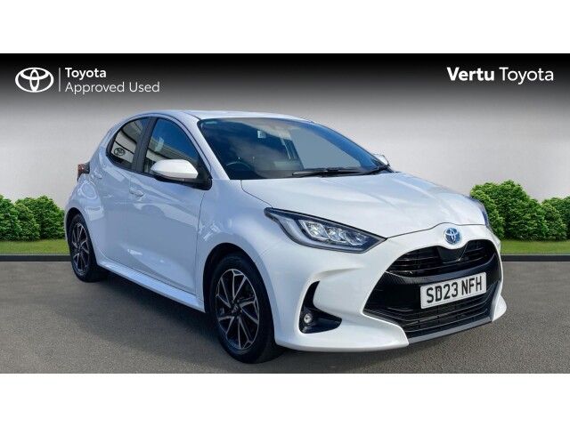Main listing image - Toyota Yaris