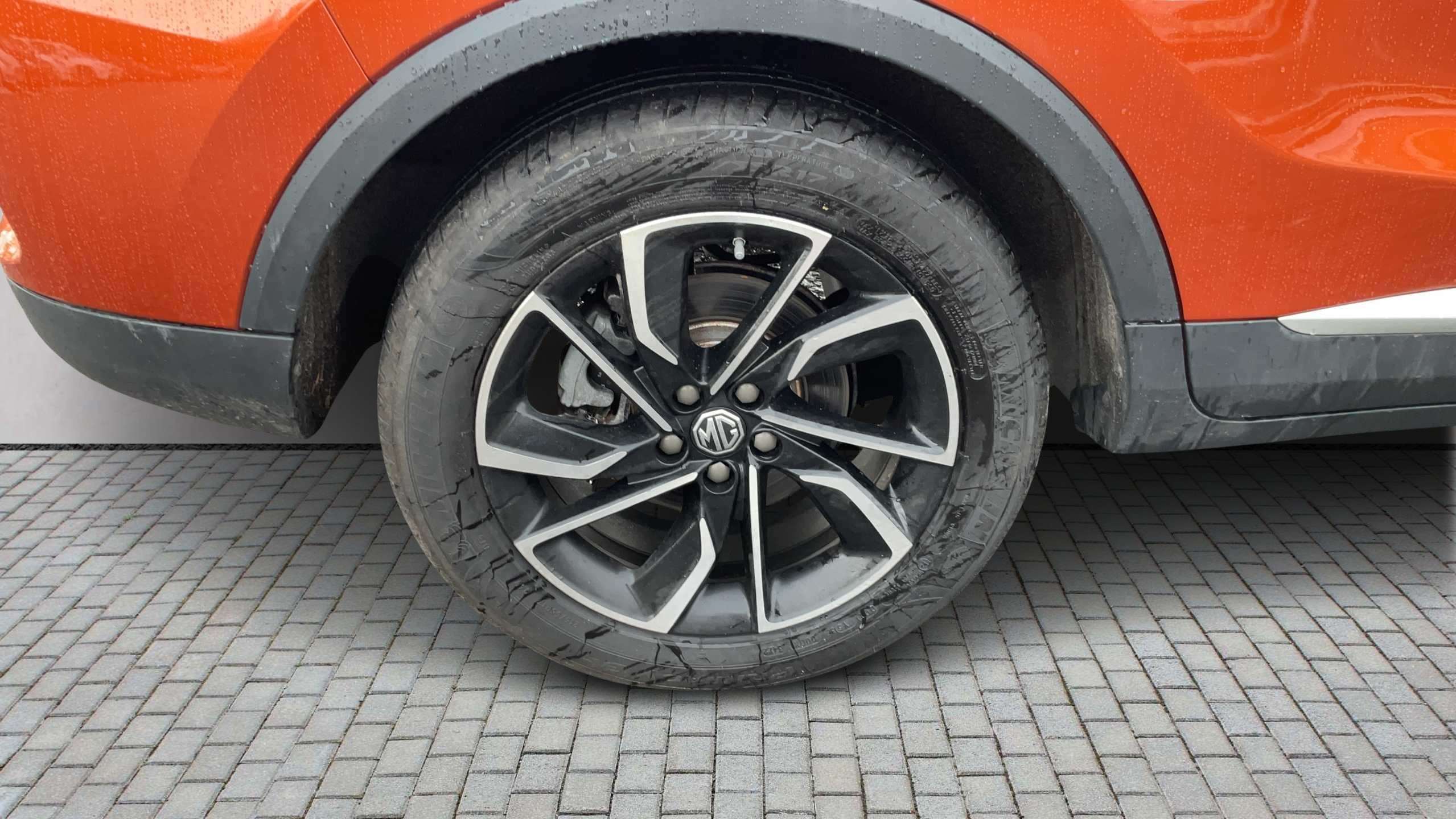 Main listing image - MG ZS