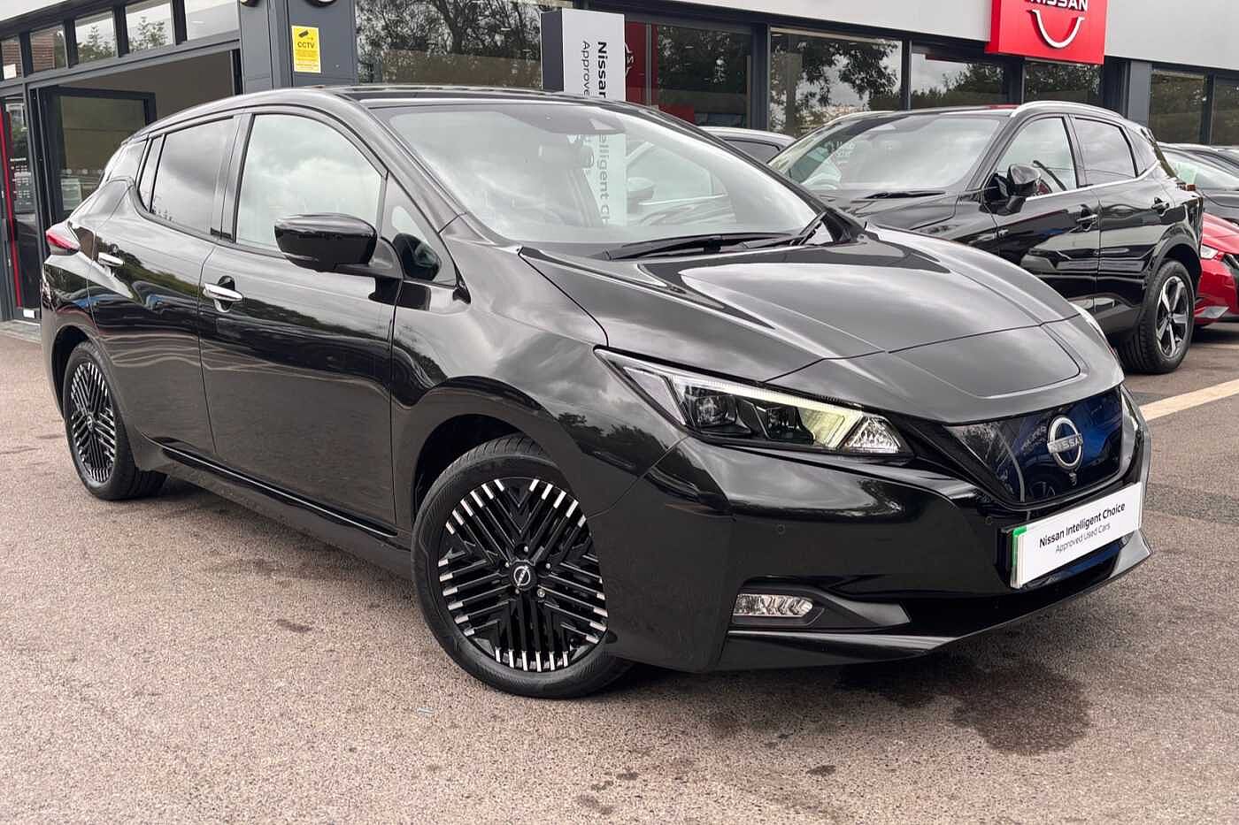Main listing image - Nissan Leaf