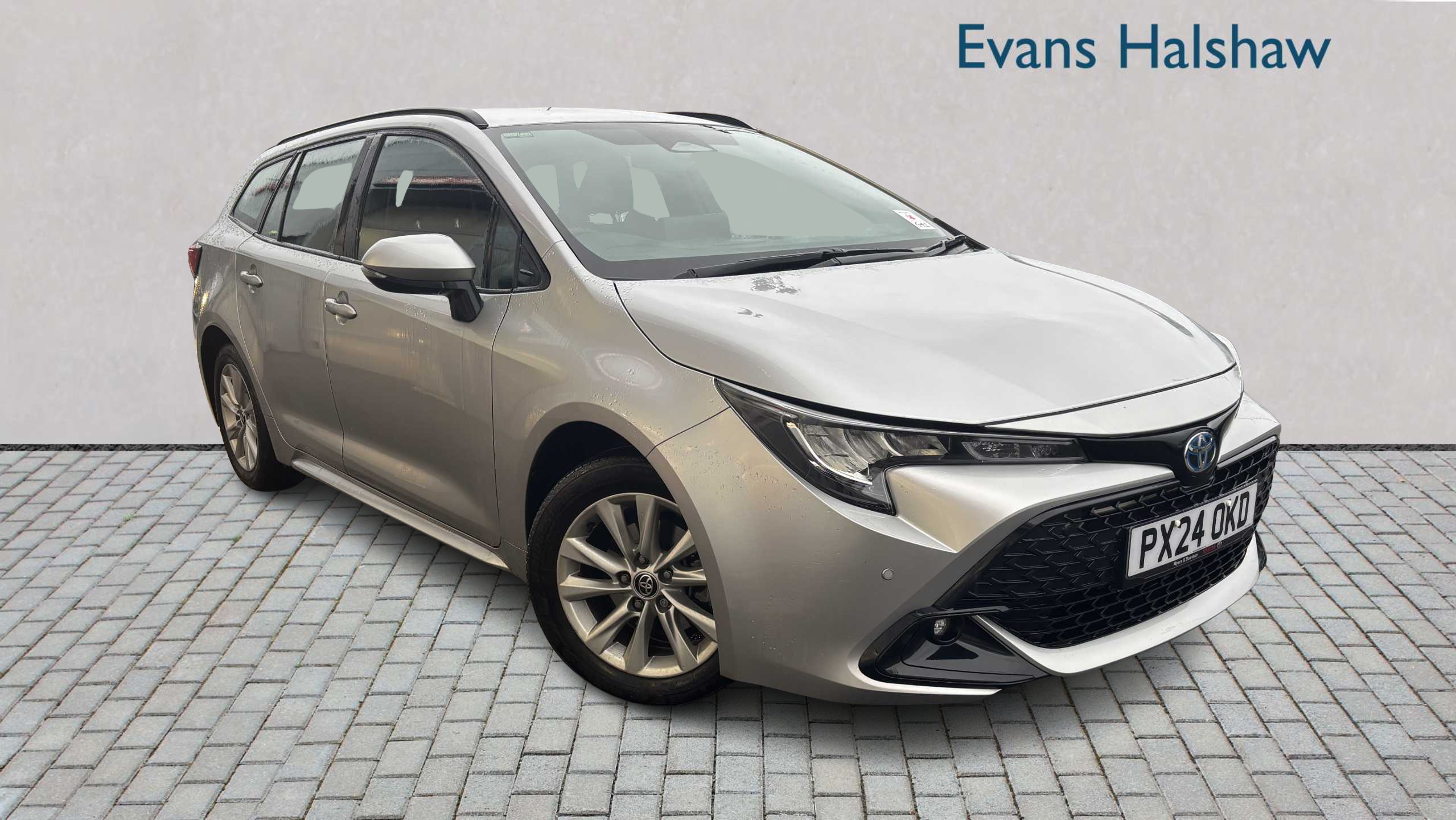 Main listing image - Toyota Corolla Touring Sport