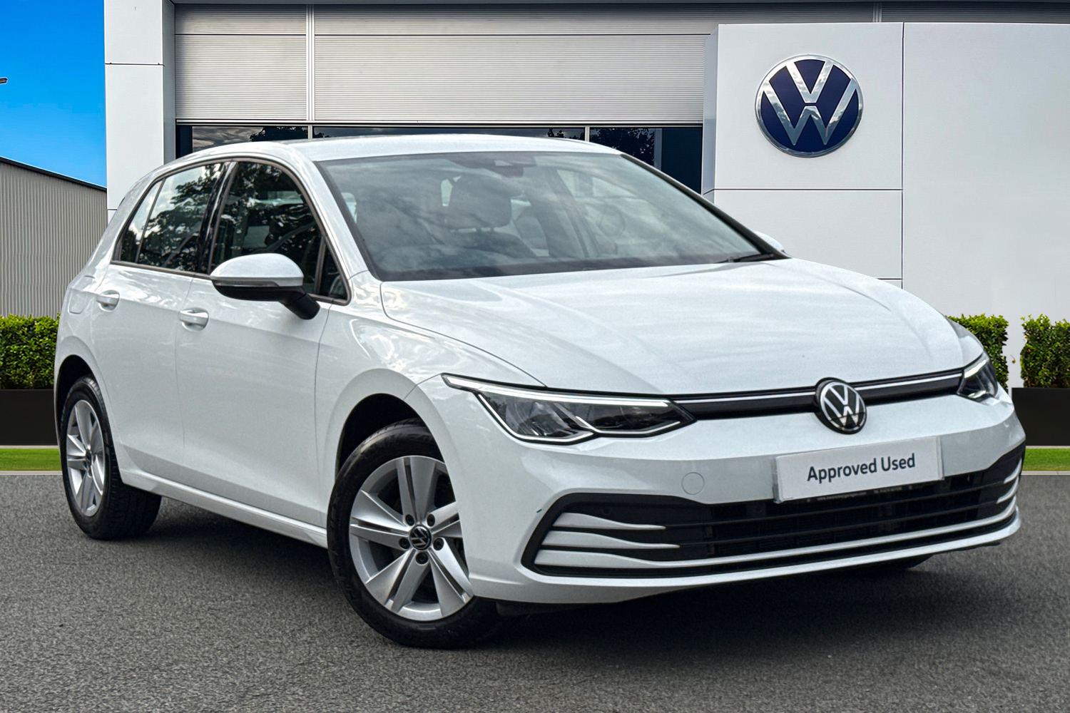 Main listing image - Volkswagen Golf