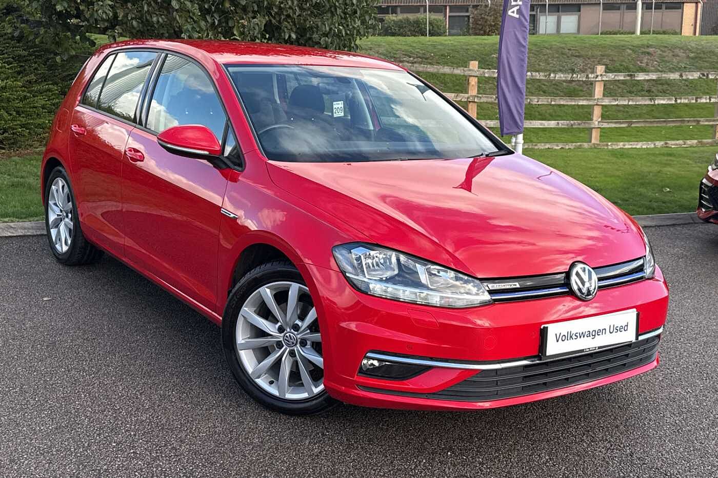 Main listing image - Volkswagen Golf