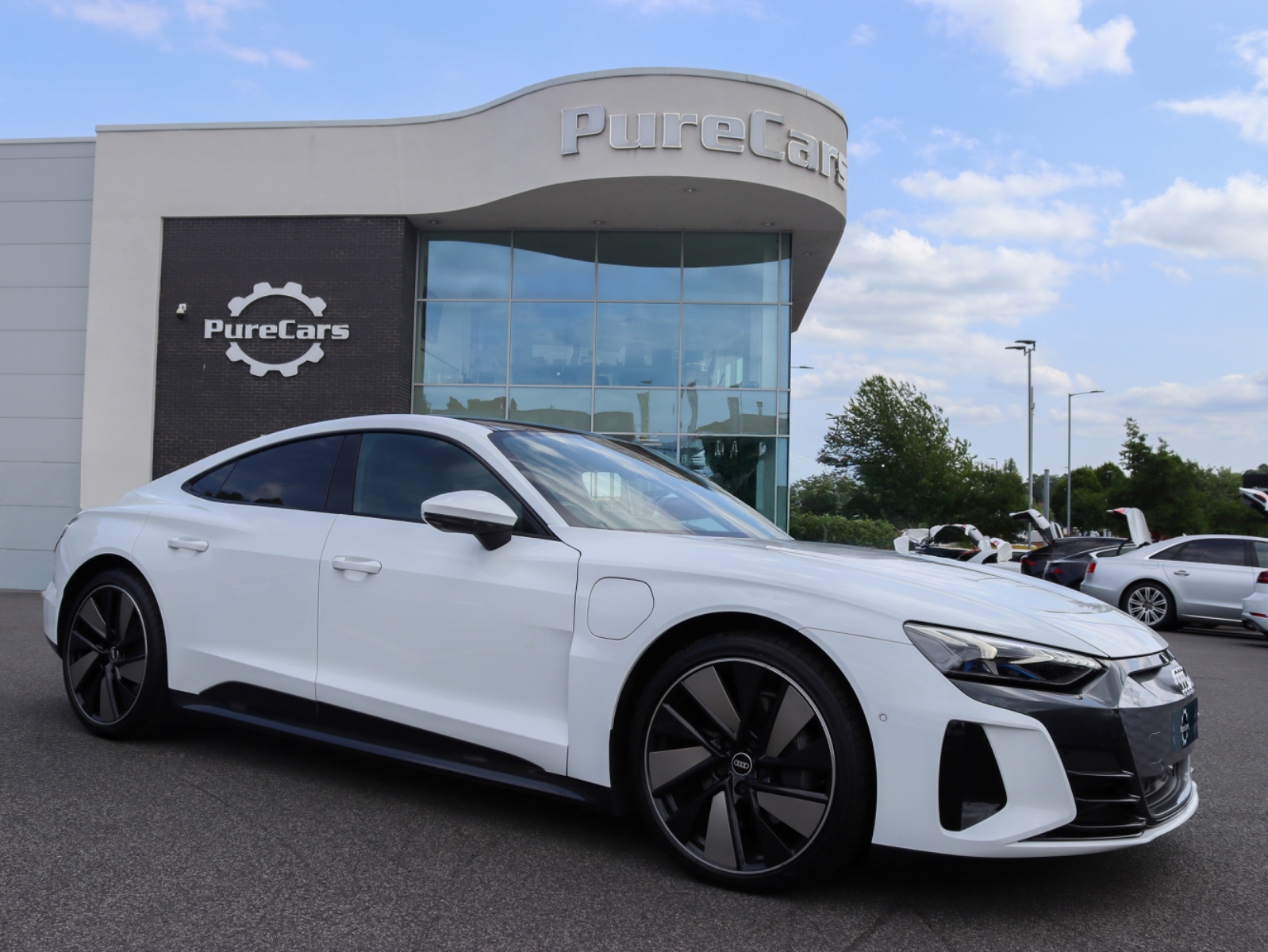 Main listing image - Audi e-tron GT