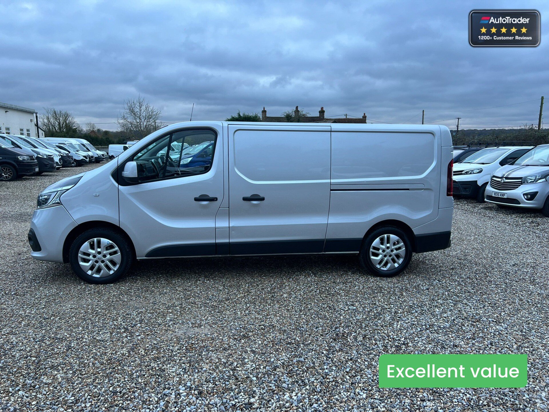 Main listing image - Renault Trafic