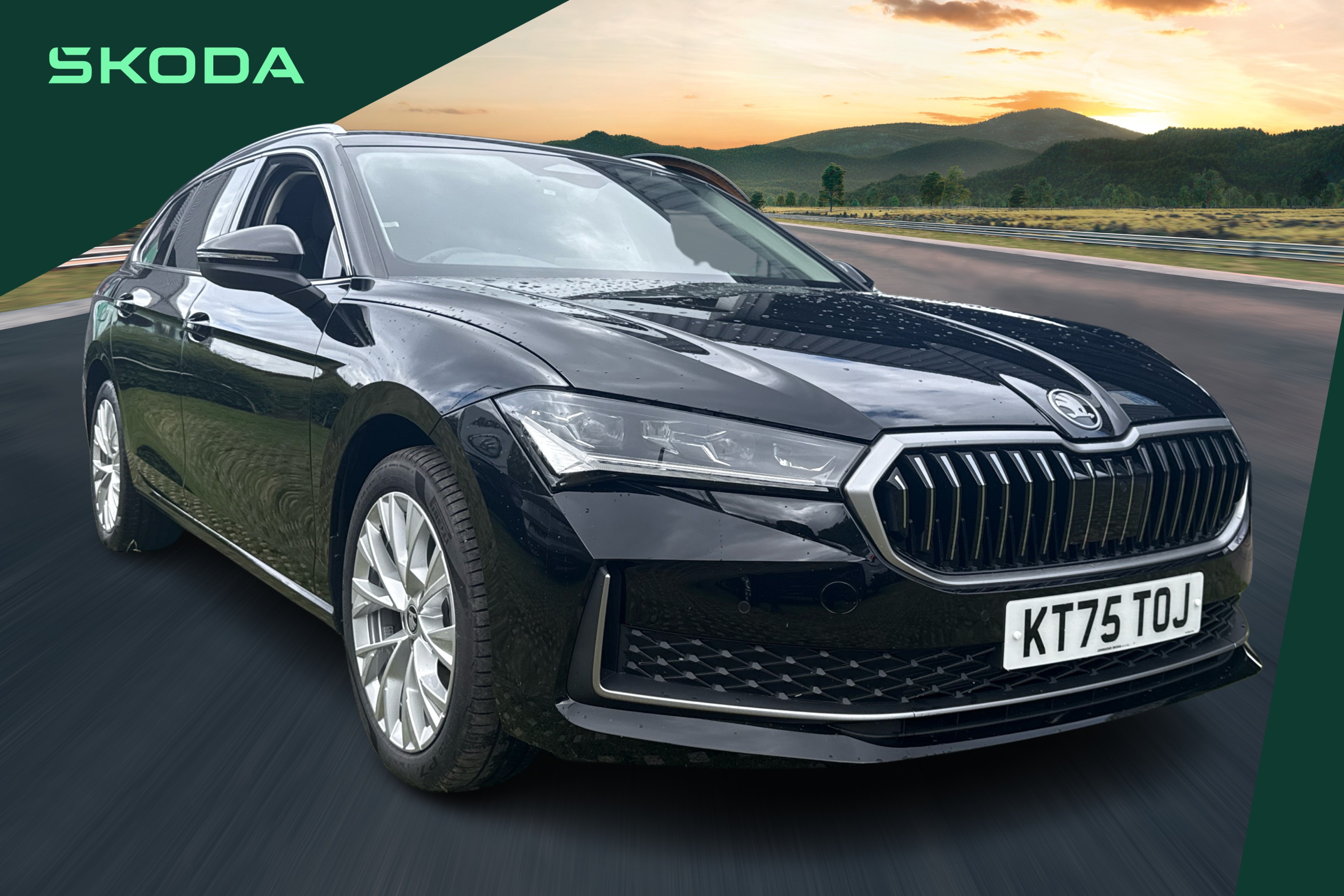 Main listing image - Skoda Superb