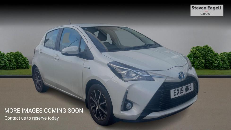 Main listing image - Toyota Yaris