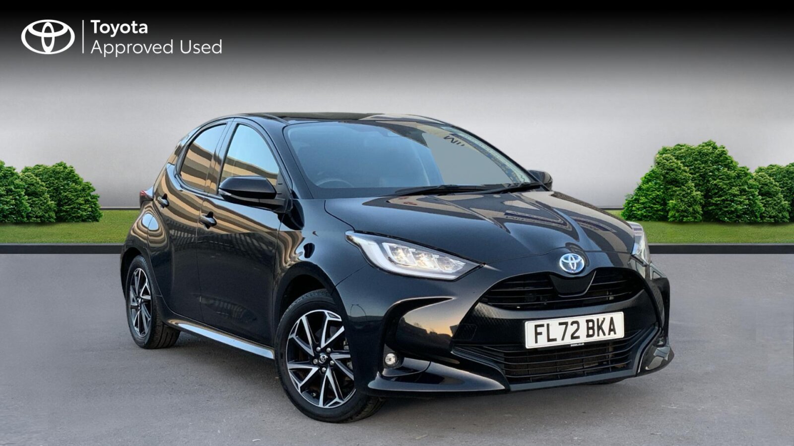 Main listing image - Toyota Yaris