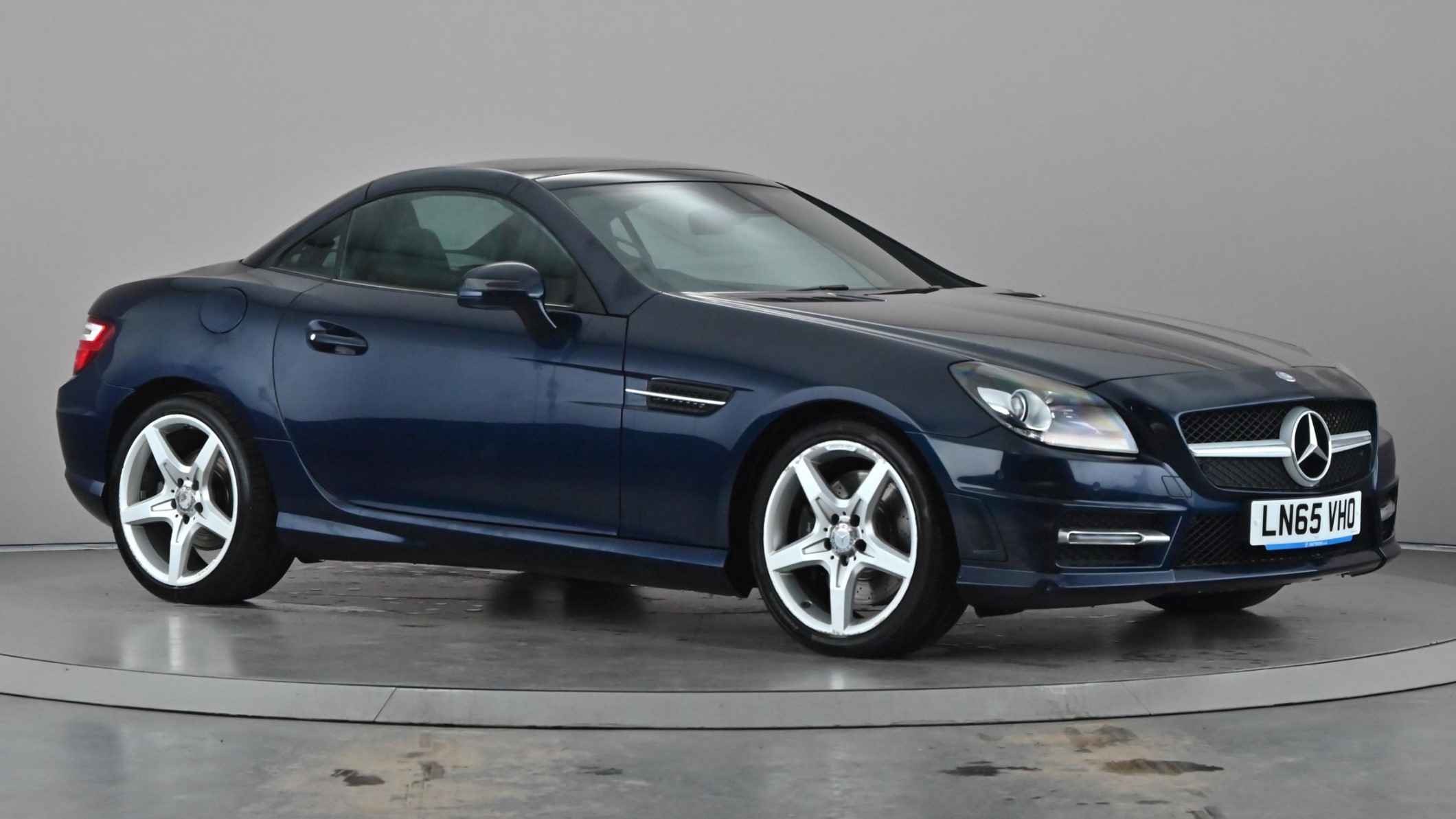 Main listing image - Mercedes-Benz SLK