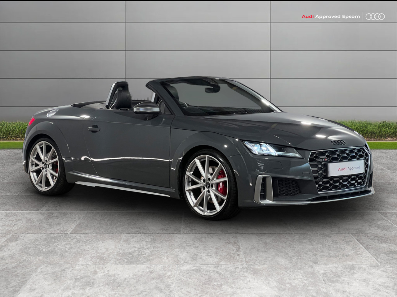 Main listing image - Audi TT S