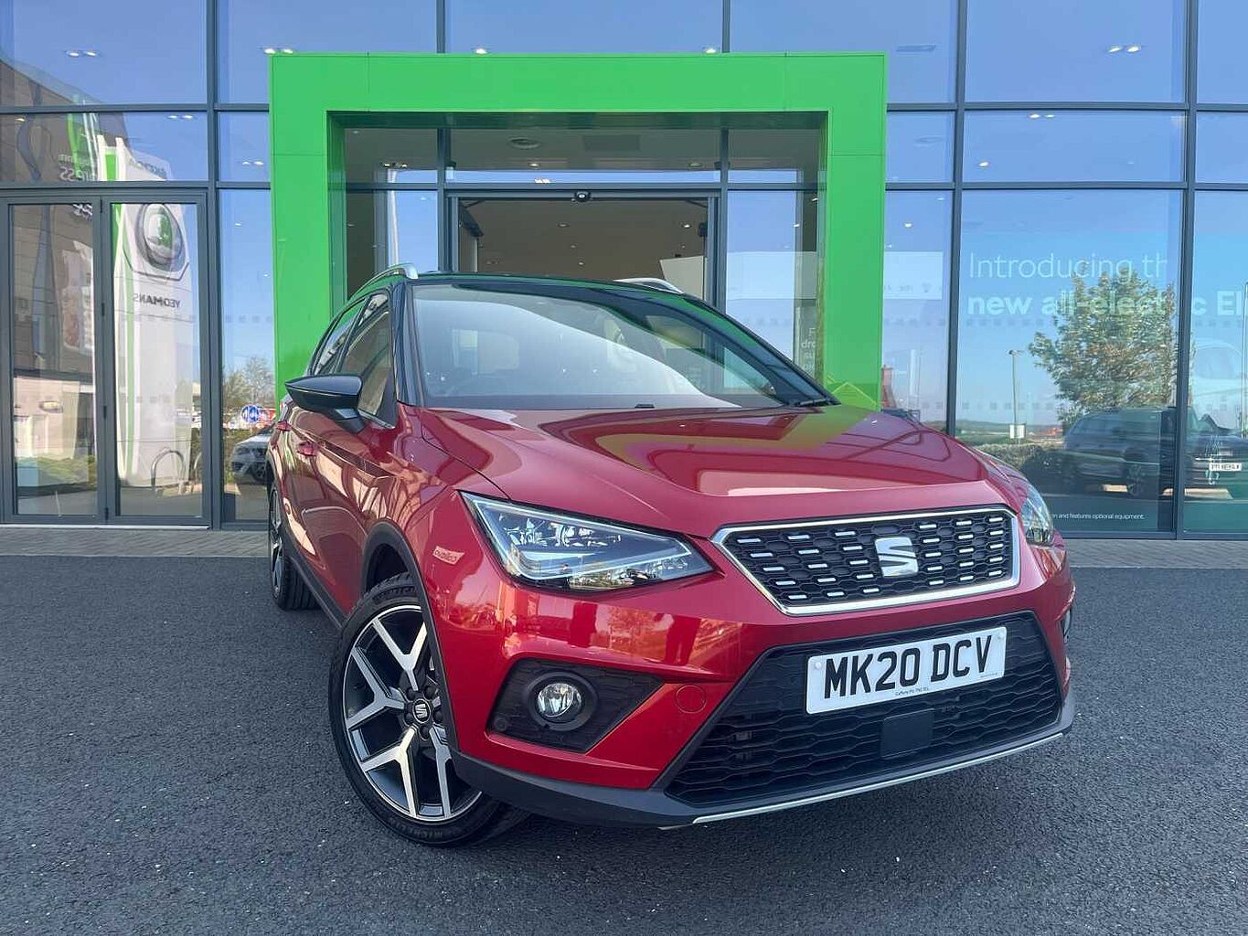 Main listing image - SEAT Arona