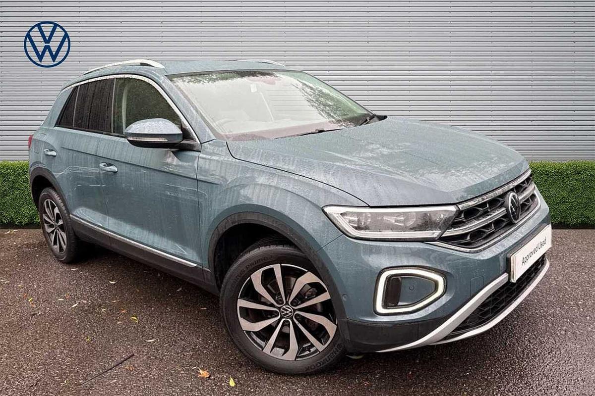 Main listing image - Volkswagen T-Roc