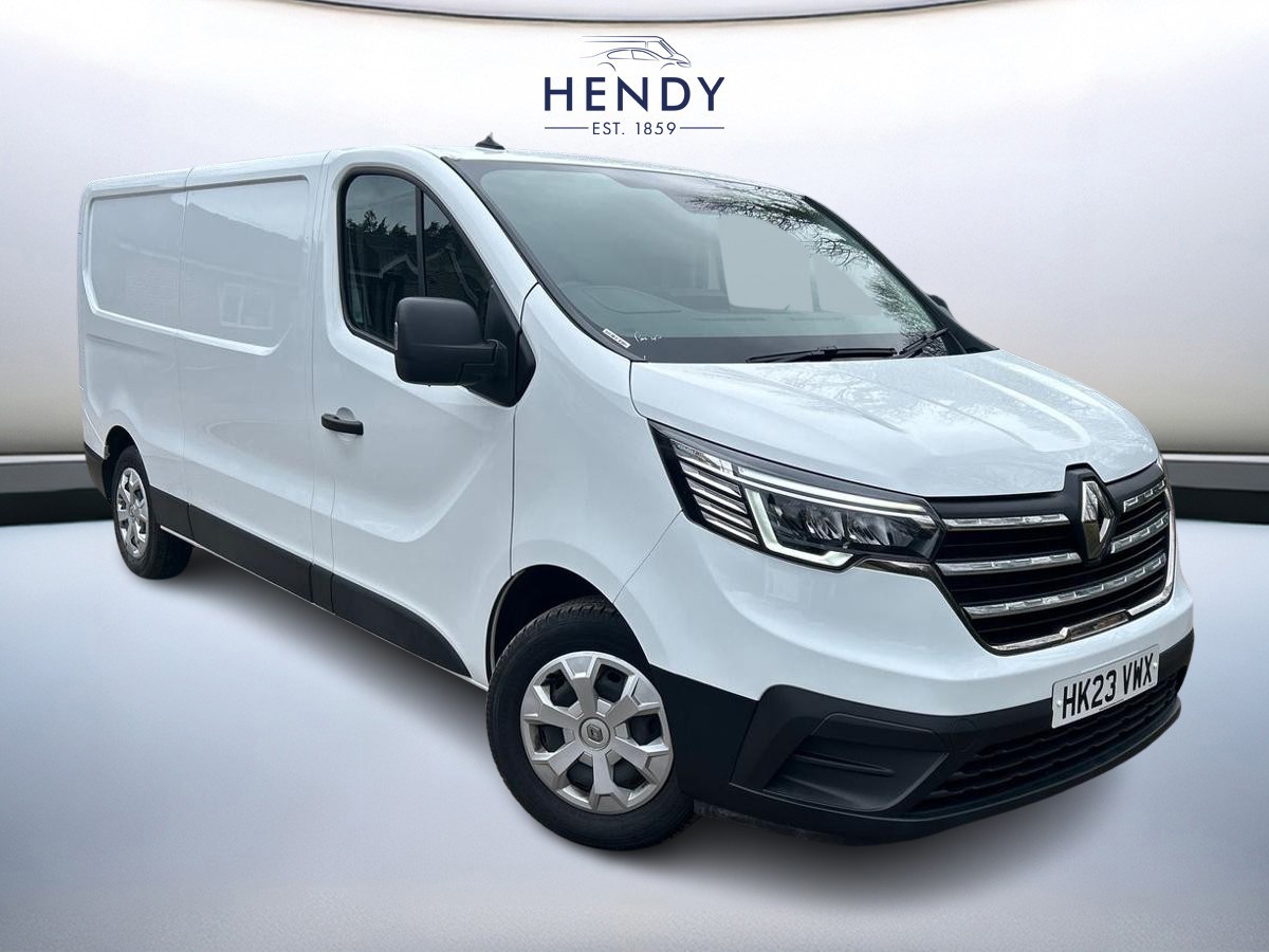 Main listing image - Renault Trafic