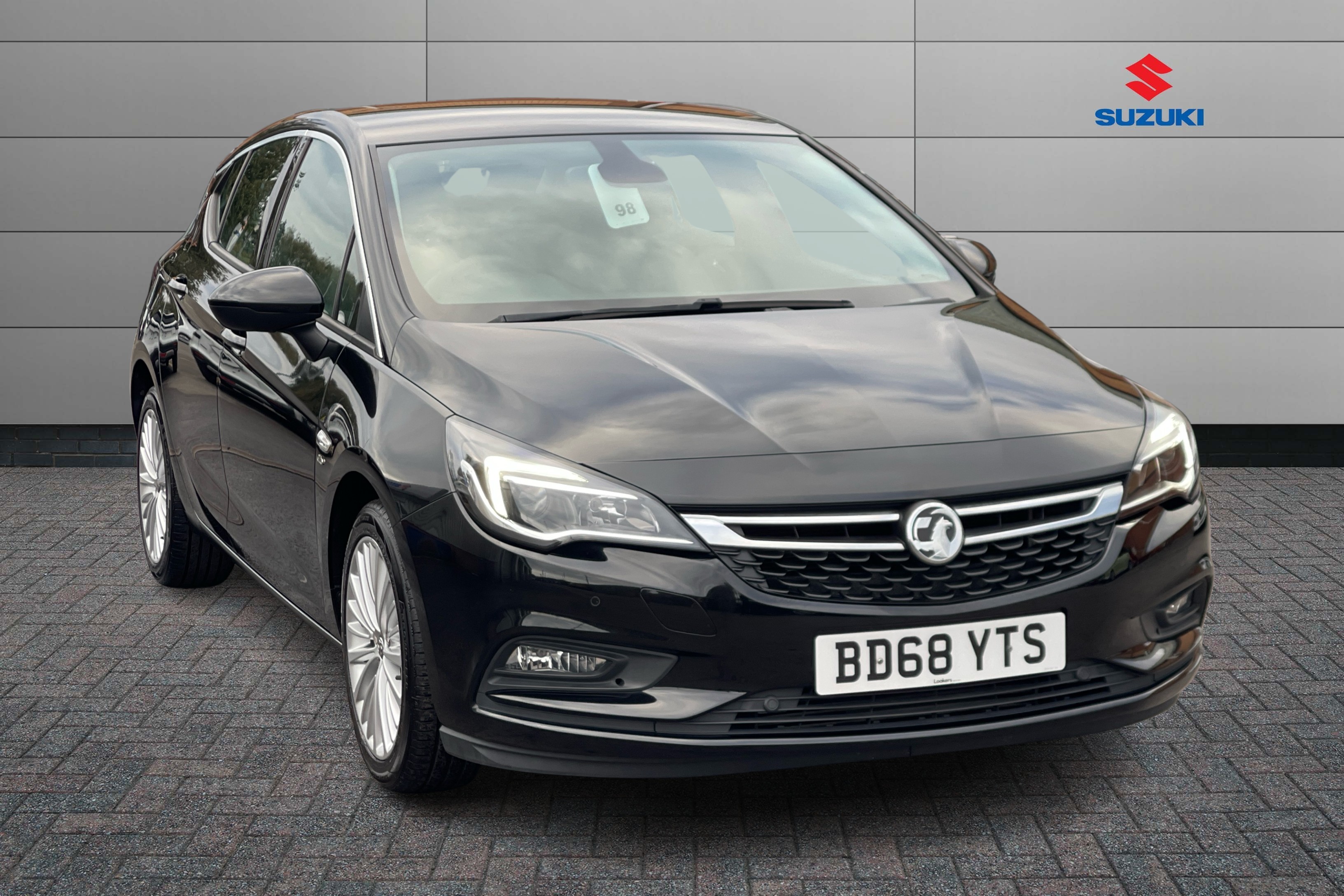 Main listing image - Vauxhall Astra
