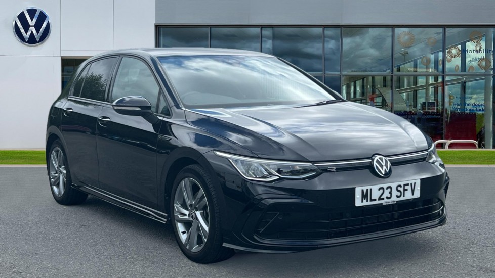 Main listing image - Volkswagen Golf