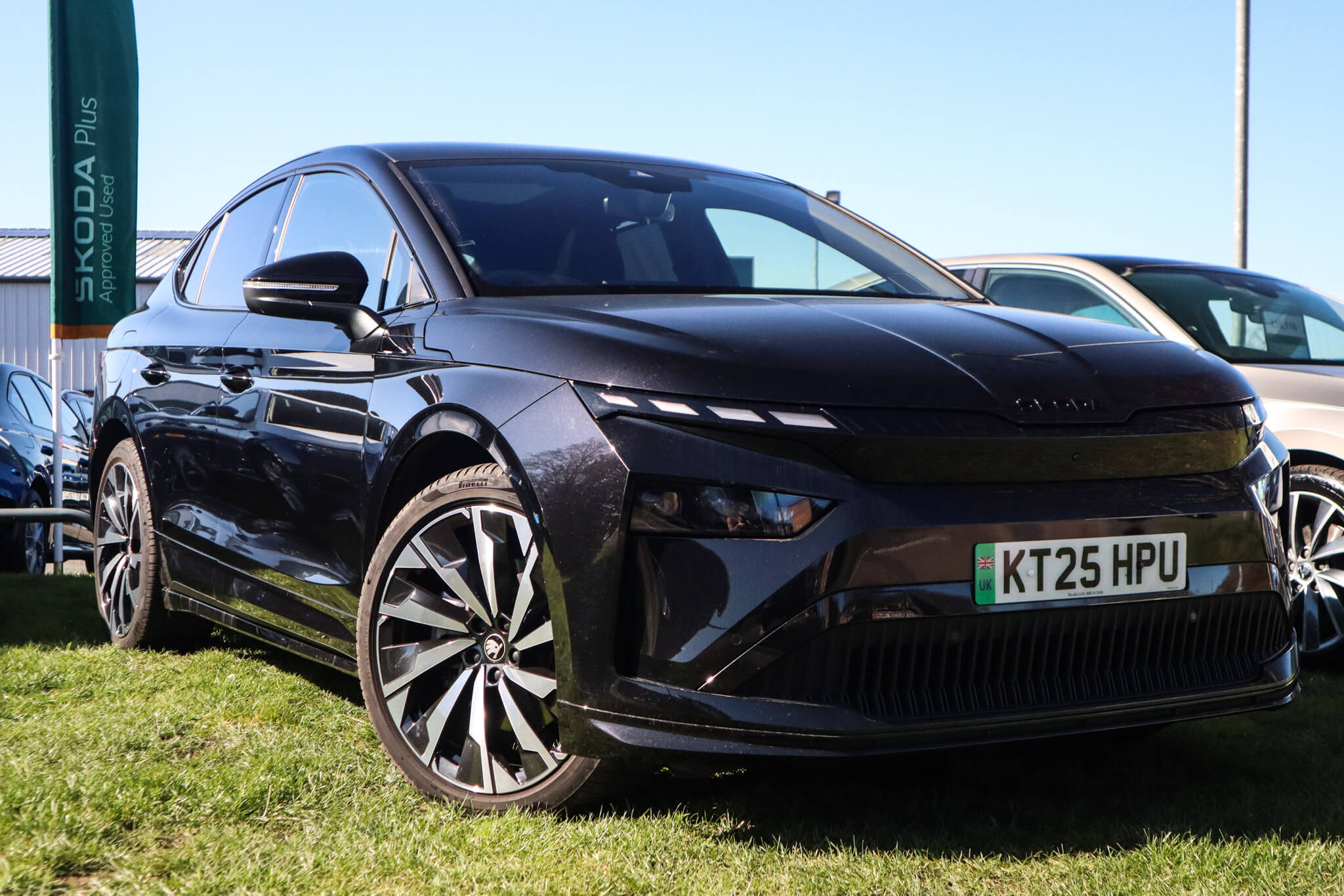 Main listing image - Skoda Enyaq