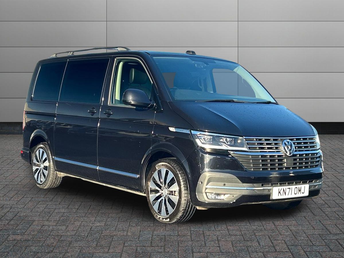 Main listing image - Volkswagen Caravelle