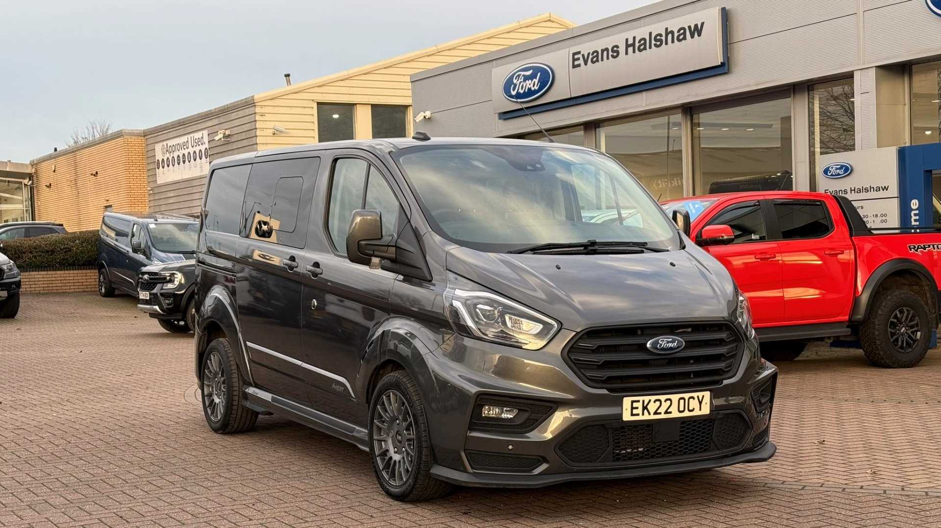 Main listing image - Ford Transit Custom