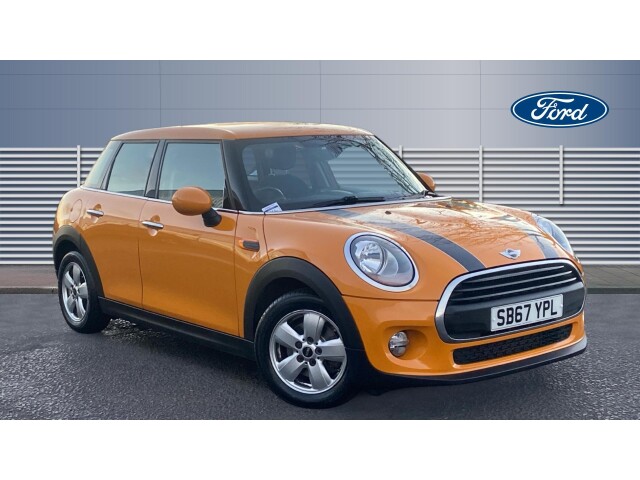 Main listing image - MINI Hatchback 5dr