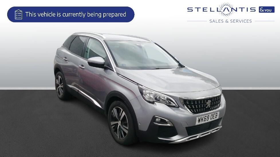 Main listing image - Peugeot 3008