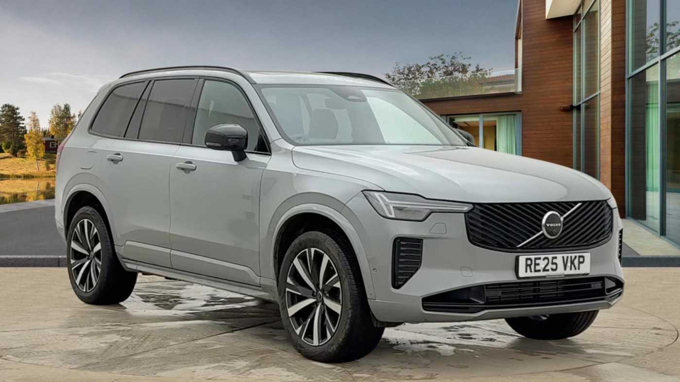Main listing image - Volvo XC90