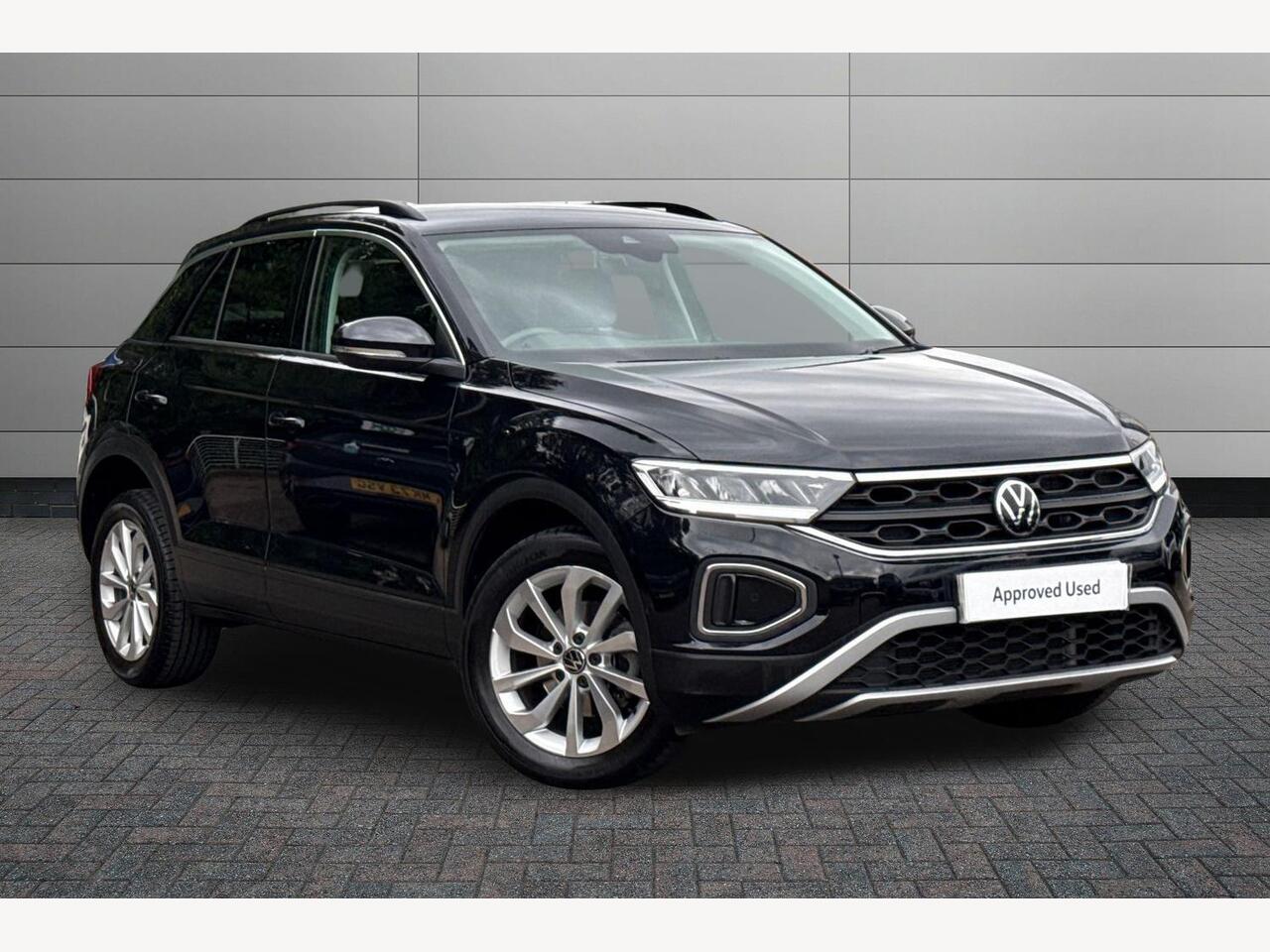 Main listing image - Volkswagen T-Roc